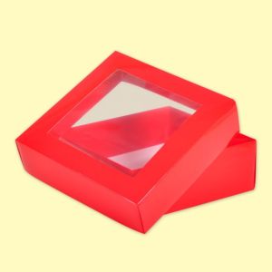Кликни за увеличение Подаръчна кутия с капак 22x22/8, червена с прозорец 0
